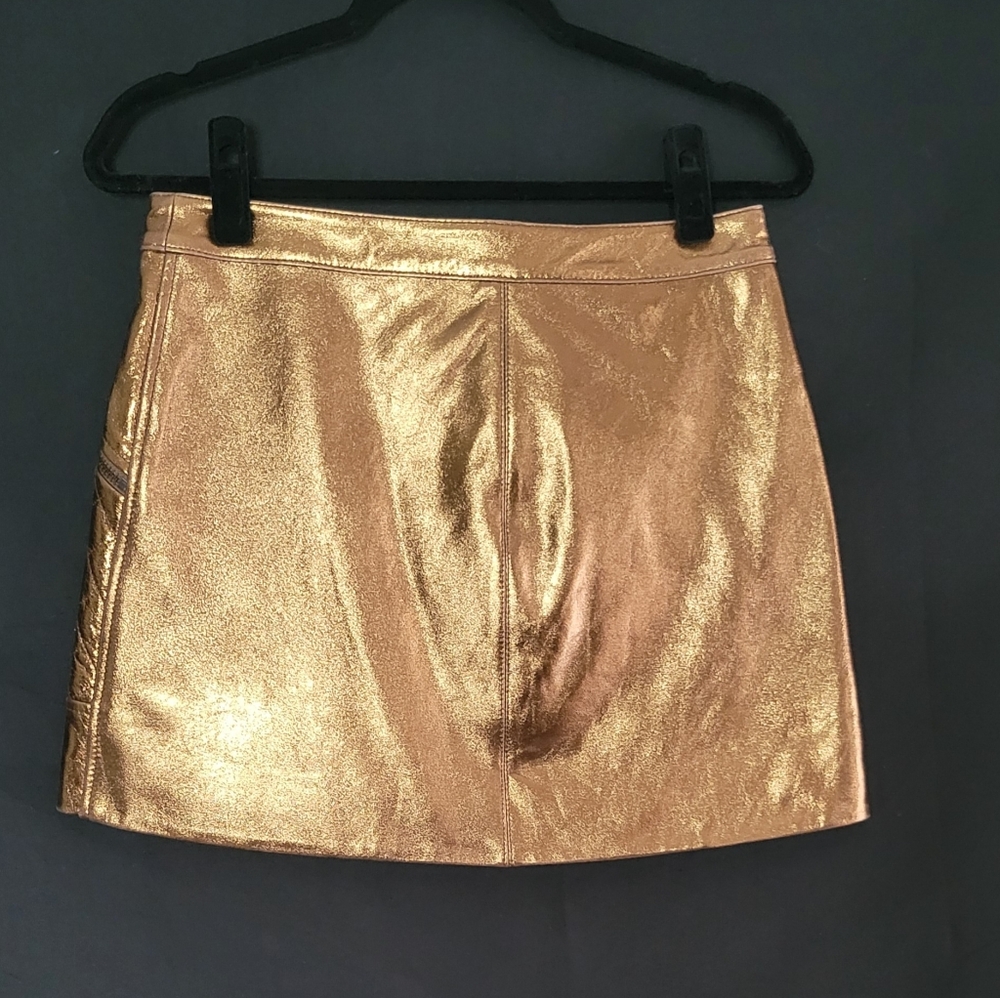 AS by DF NWT Leather  Bronze Mini Skirt 15" Zip Closure W/2 Snaps Size Small - Picture 3 of 10